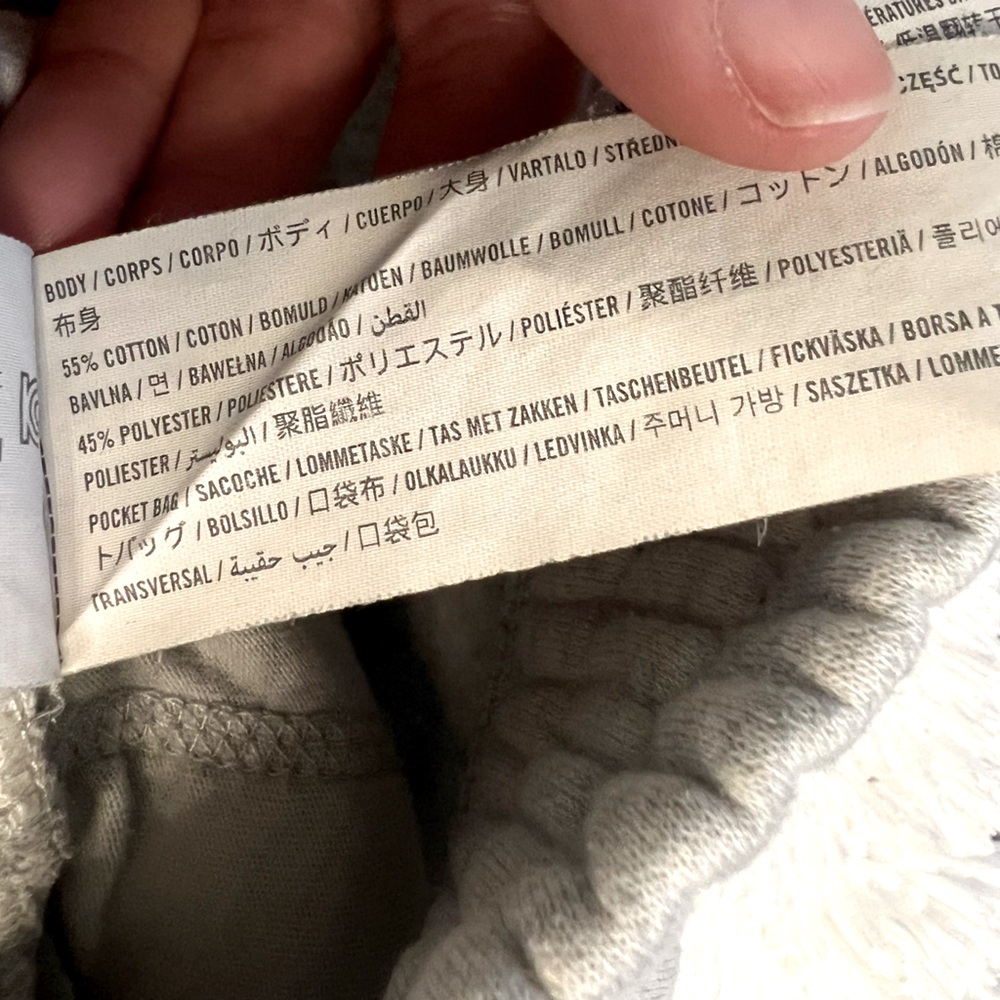 Hollister Light Gray Joggers - Picture 9 of 10